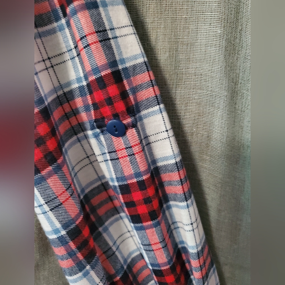 Longline Red & White Plaid Dress/shirt - Picture 8 of 9